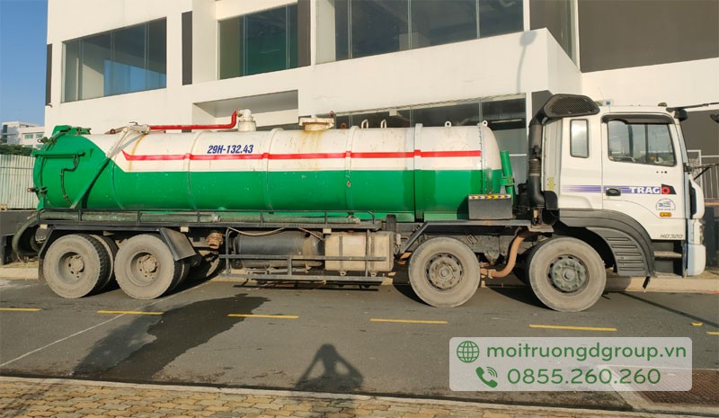 xe chuyên dụng hút hầm cầu